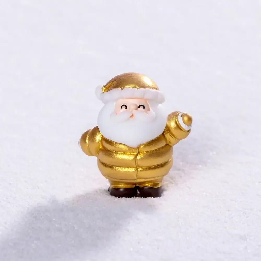 Toy Resin Christmas Figurines Accessories Home Decorations Miniature Santa Claus Bonsai Micro Landscape Cartoon Santa Statue