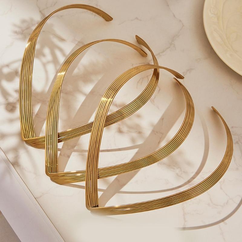 Modern V Neck Collar Jewelry Architectural Styles Stainless Steel Chain For Sensitive Skin