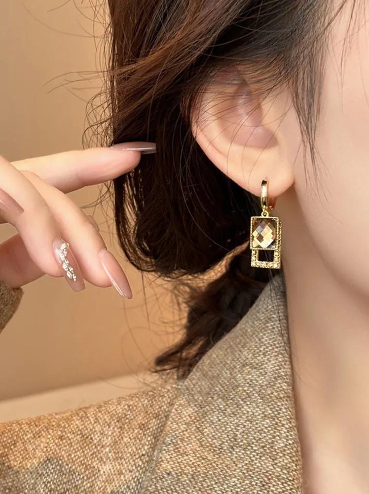 Fashion Geometric Drop Earrings Lightweight Square and Trapezoid Shaped Dangle Earrings with Faceted Crystal Detail for Women
