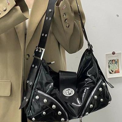 Spicy Girl Fashion Motorcycle Bag Heavy Punk Retro Shoulder Bag Large Capacity Fashionable Single Shoulder Crossbody Bag Purse
