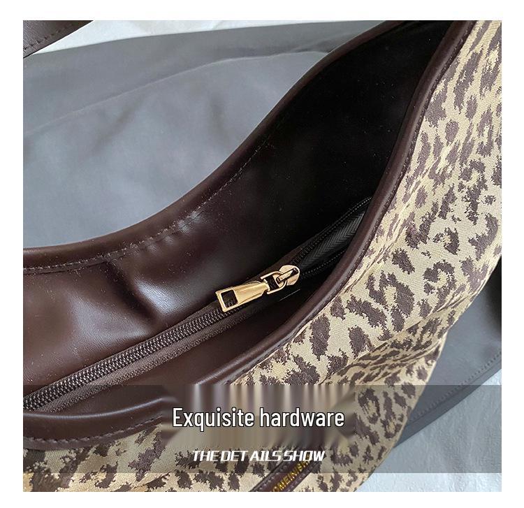 2024 Women's Versatile Leopard Print Large Capacity Crossbody Commuter Shoulder Bag