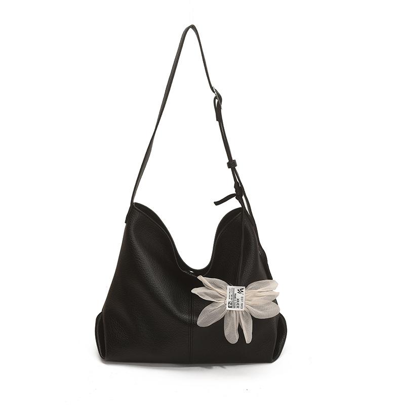 Large-capacity Commuter Bag New Armpit Bag Tote Bag Versatile Shoulder Bag Women