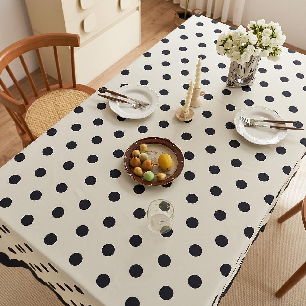 Light Luxury Atmosphere Waterproof French Retro Dining Table Mat: Table Anti-Scald Tablecloth Coffee Table Tablecloth