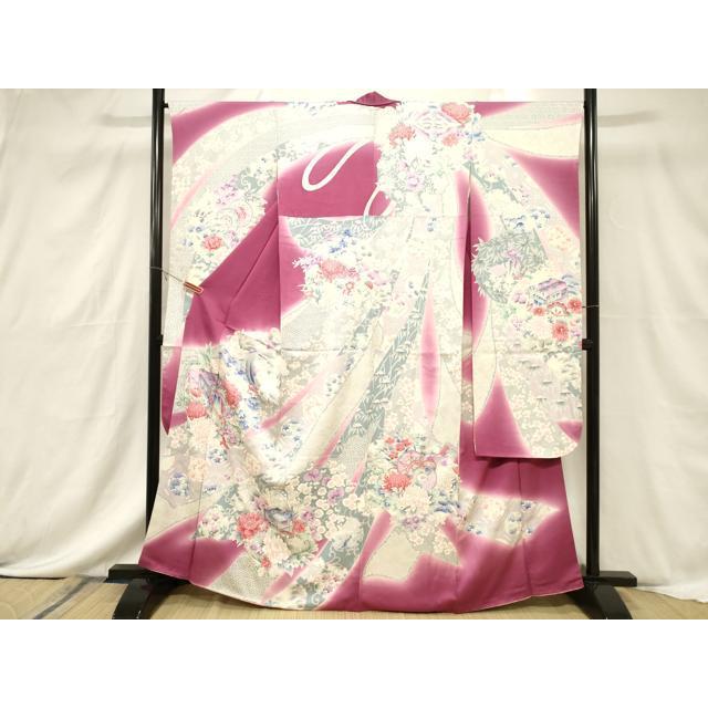 

Heiwaya Kimono Luxurious long-sleeved kimono with piece embroidery, Yukiwa Goshoguruma flower pattern, silver color, pure silk, masterpiece