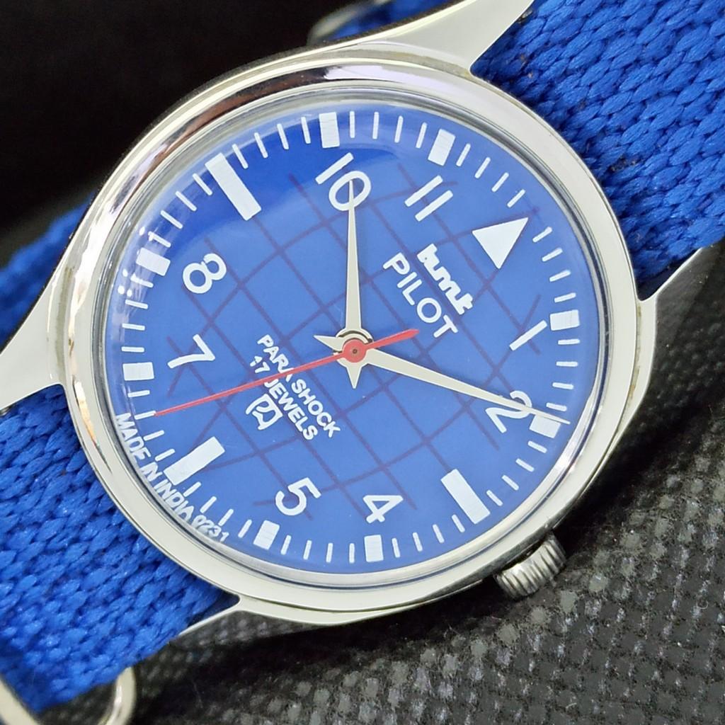 

Б/У HMT PILOT INDIAN МУЖСКИЕ МЕХАНИЧЕСКИЕ ЧАСЫ a300450-1 Sku566b-a300450