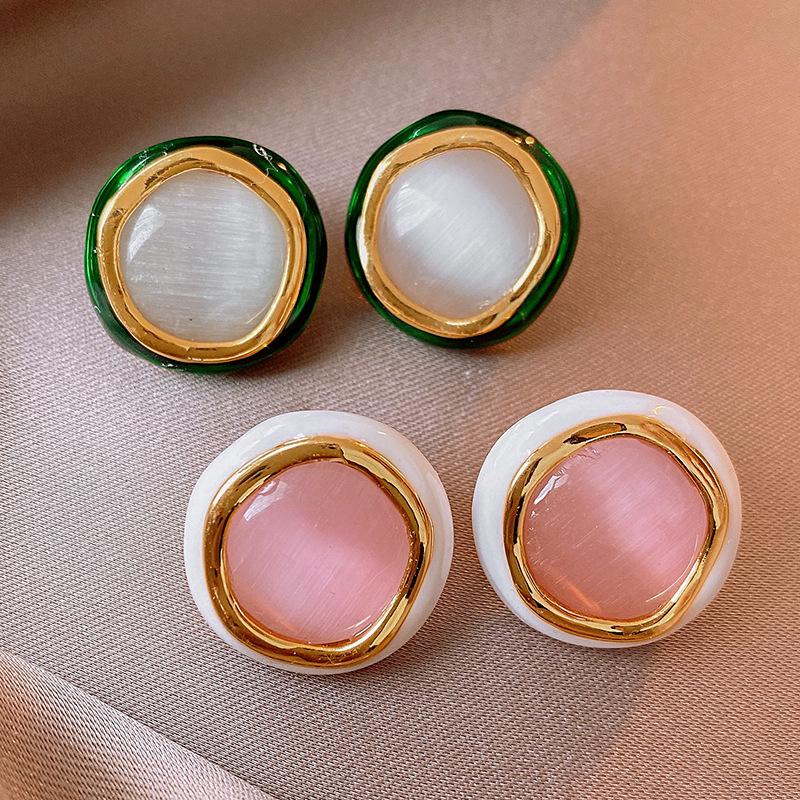 Dripping Oil Round Opal Stud Earrings Elegant and Sweet Versatile Earrings Light Luxury Earrings