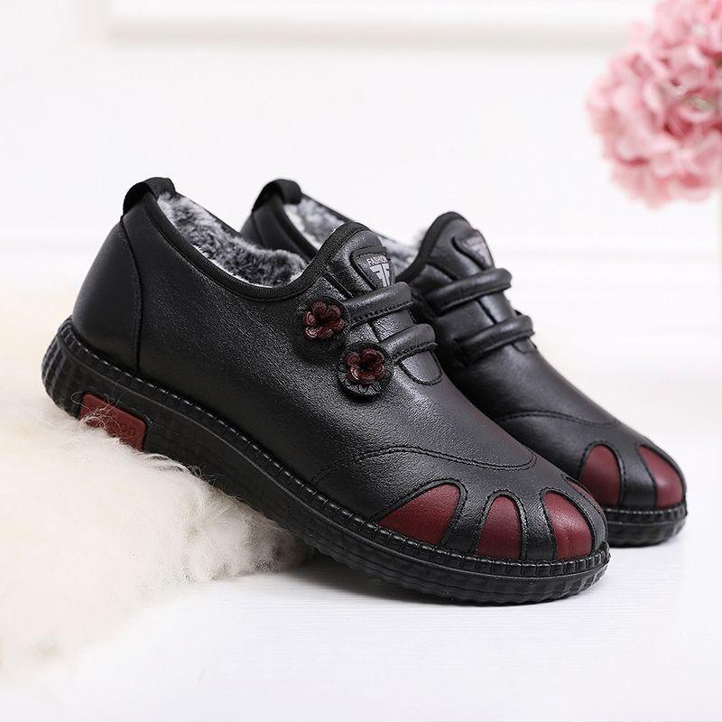 Winter New Women's Cotton Shoes Medium and Old Mother Shoes One Pedal Snow Boots Piled Thickened Warm Comfortable Non-slip