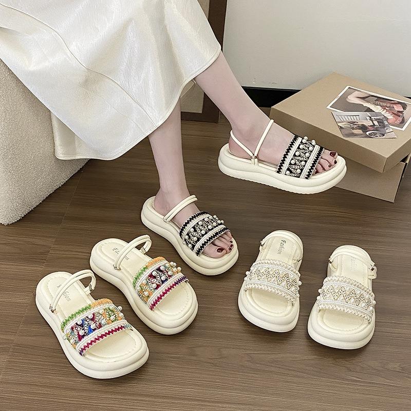 Summer sandals new Xianfan slippers pearl outer wear non-slip one-word soft-soled skirt thick-soled two wear trendy