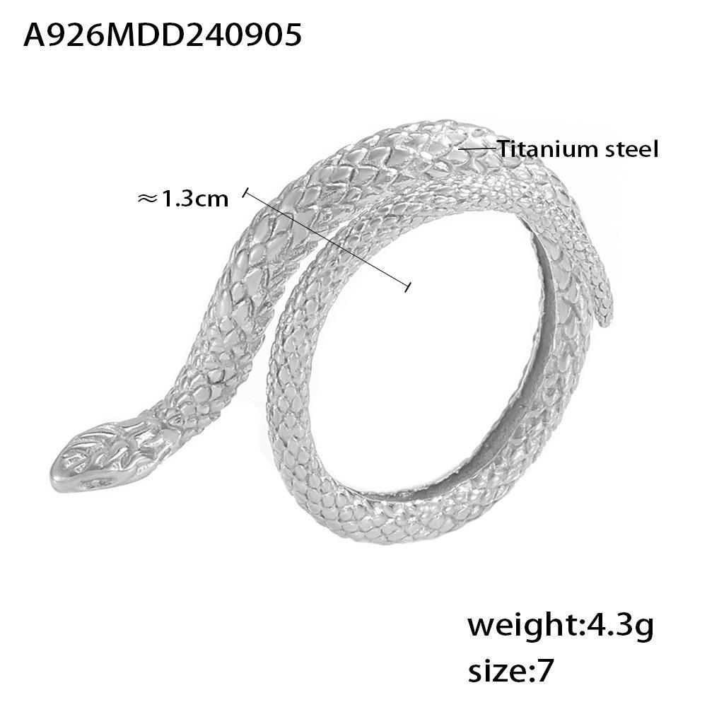 Trendy Double Layer Snake Ring with Threaded Scales in 18K Gold-Plated Titanium Steel - Creative and Stylish Design. Size 7
