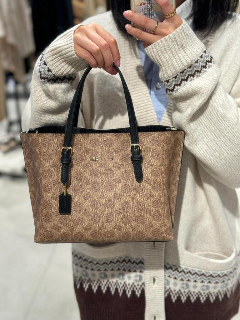 Koujia Mollie Molly 25: Fashionable Versatile Women's Tote and Crossbody Handbag