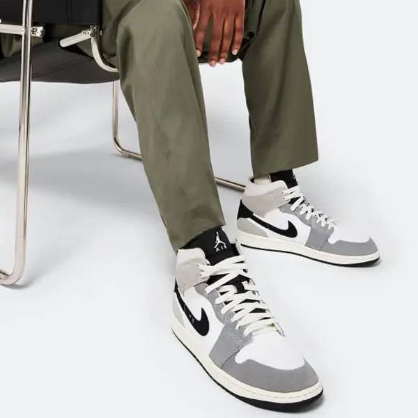 

Мужские кроссовки Air Jordan 1 Mid SE Craft DZ4136-002, оригинал