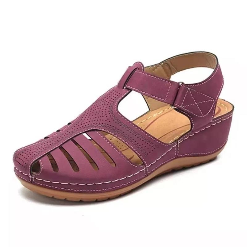 Spot summer retro women's sandals car line hole shoes non-slip large size round head wedge heel sandals women's wholesale