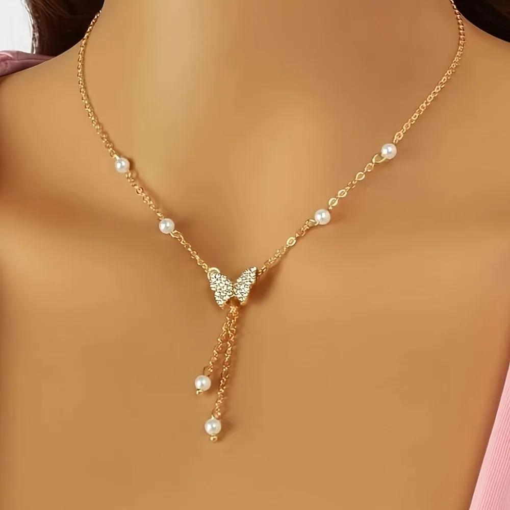 Elegant Rhinestone Butterfly Pendant Necklace Simple Thin Metal Chain Choker Necklace Women's Trendy Party Neck Jewelry