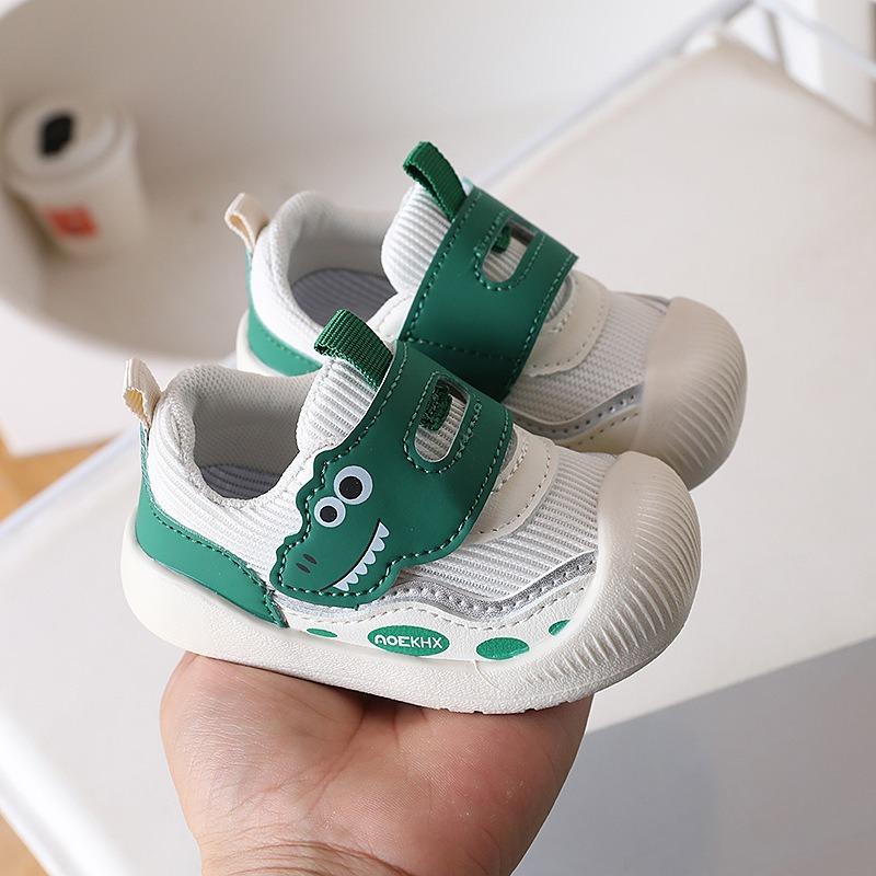 Kids Cartoon Crocodile Breathable Mesh Sneakers 16 зелёный