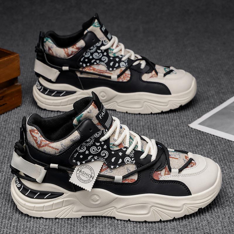 Herren vulkanisierte Schuhe Herbst Neu Höhe erhöhend Rutschfest Outdoor Laufschuhe Komfort Mode Schnürung Lässige Plateau-Sneaker
