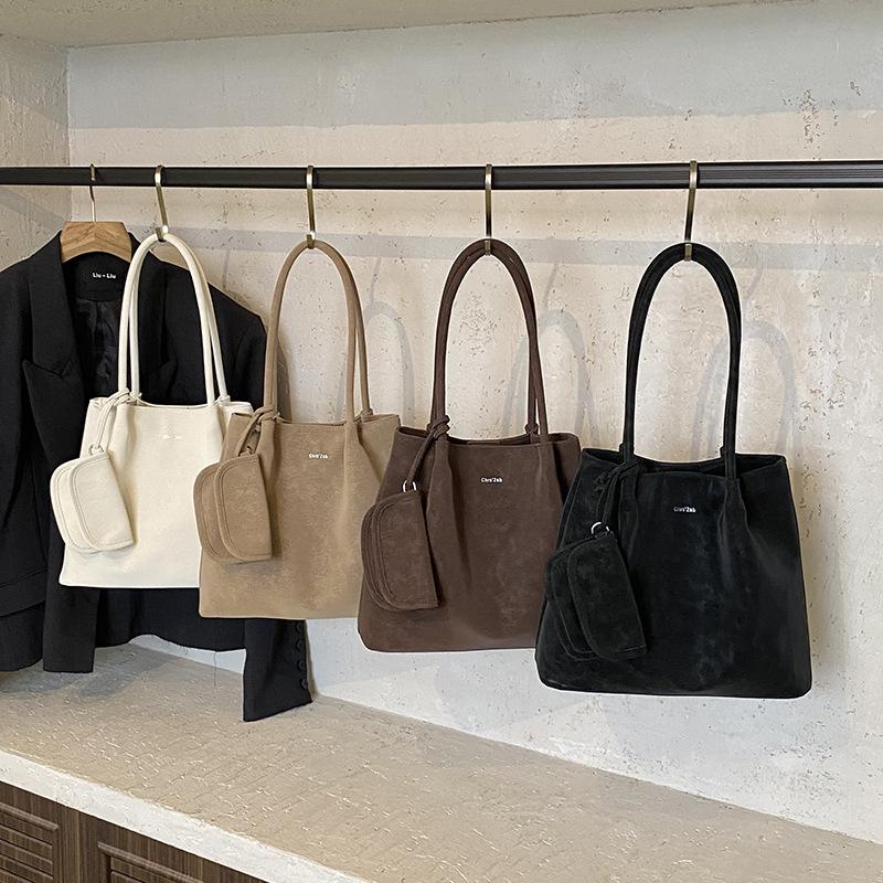 Tragetasche, Eine hochwertige, Retro- und vielseitige Einzelschultertasche mit großem Fassungsvermögen für den Arbeitsweg