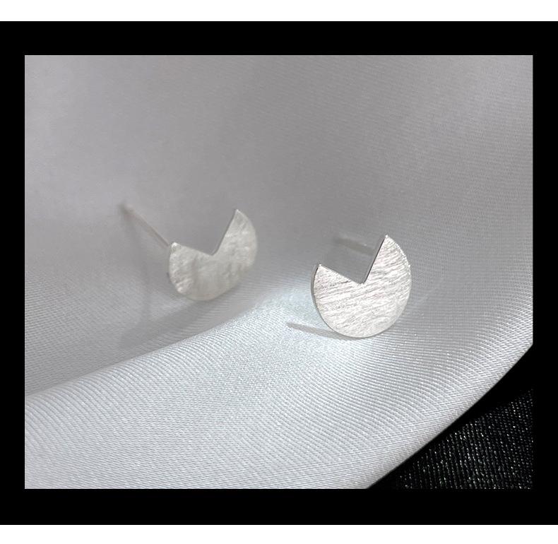 Banyan Tree S925 Silver Brushed Geometric Cutaway Round Earrings for Women - Sweet Cool Style
