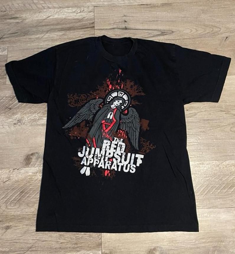 

Red Jumpsuit Apparatus Graphic T Shirt All Size Gift Fan AL1038 Unisex T-Shirt L