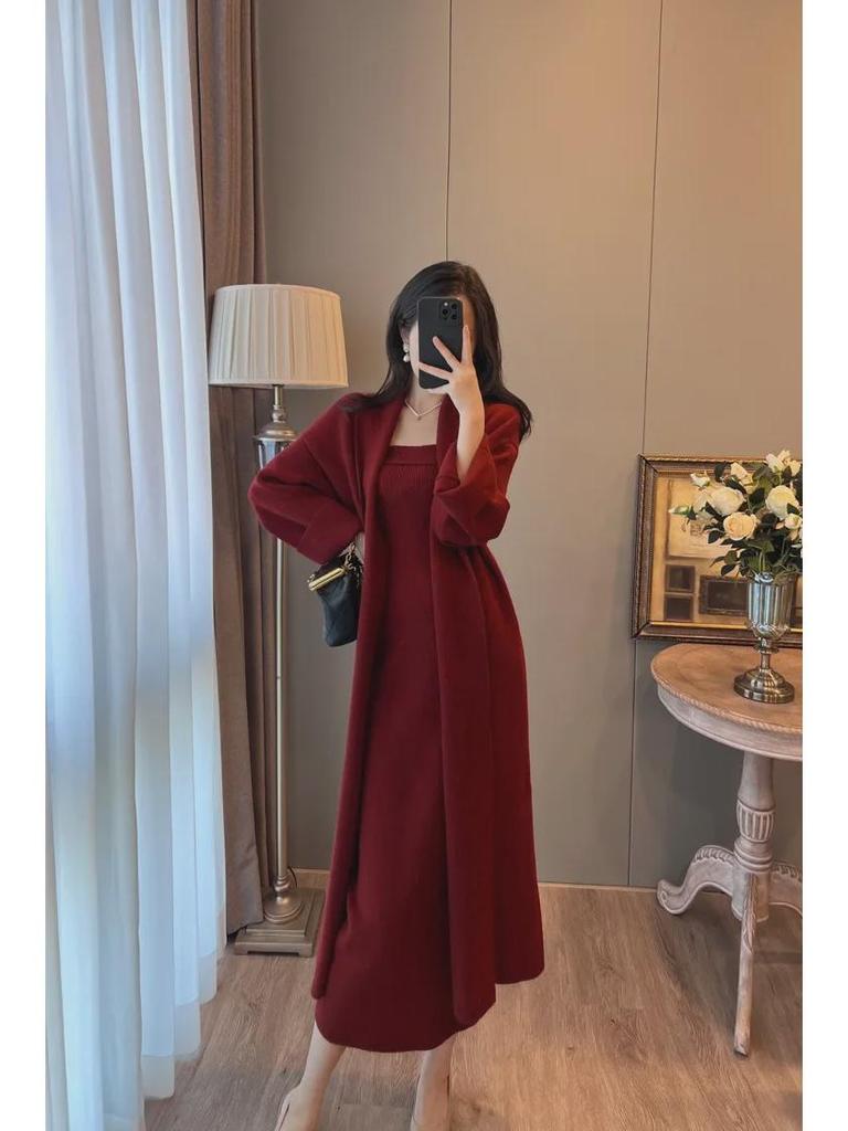 Women's French Retro Red Knitted Cardigan & Tube Top Set for Autumn/Winter