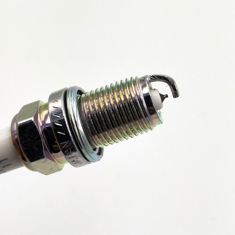 4PCS/LOT SIFR6A11 22401-AA731 22401 AA731 SILFR6A 11 Iridium Spark Plug For Subaru Legacy Outback 2010-2012 2.5L