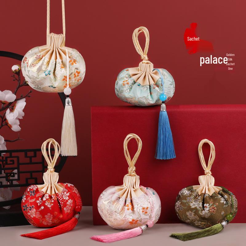 Scented Sachet: Hanging Cotton Linen Bag with Traditional Chinese Medicine Aroma for Bedroom