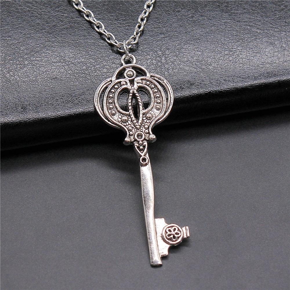 

Creative Gift Party Jewelry Accessories Key Pendant Necklace For Women Long Chain Necklace 45cm