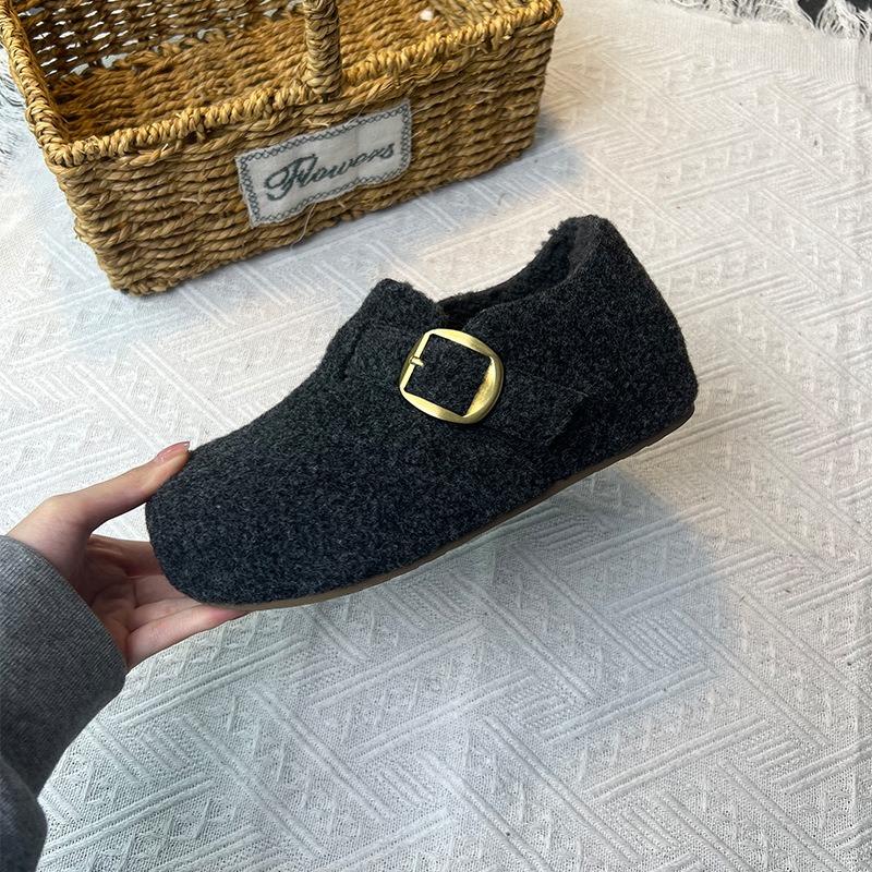 Shoes women's new winter flat-bottomed one-pedal lazy plush warm cotton shoes fluffy shoes