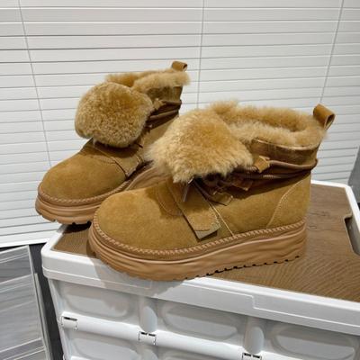 Europäische Damenstiefel, dicksohlige Schneestiefel, neue warme und samtige Freizeitschuhe für Damen, kurze Baumwollstiefel aus Leder.