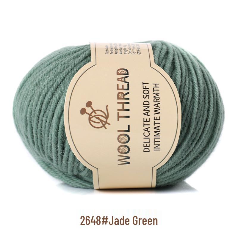 Medium-Thick Cashmere Wool Yarn for Hand-Knitted Baby and Child Scarves and Sweaters, with Knitting Needles.