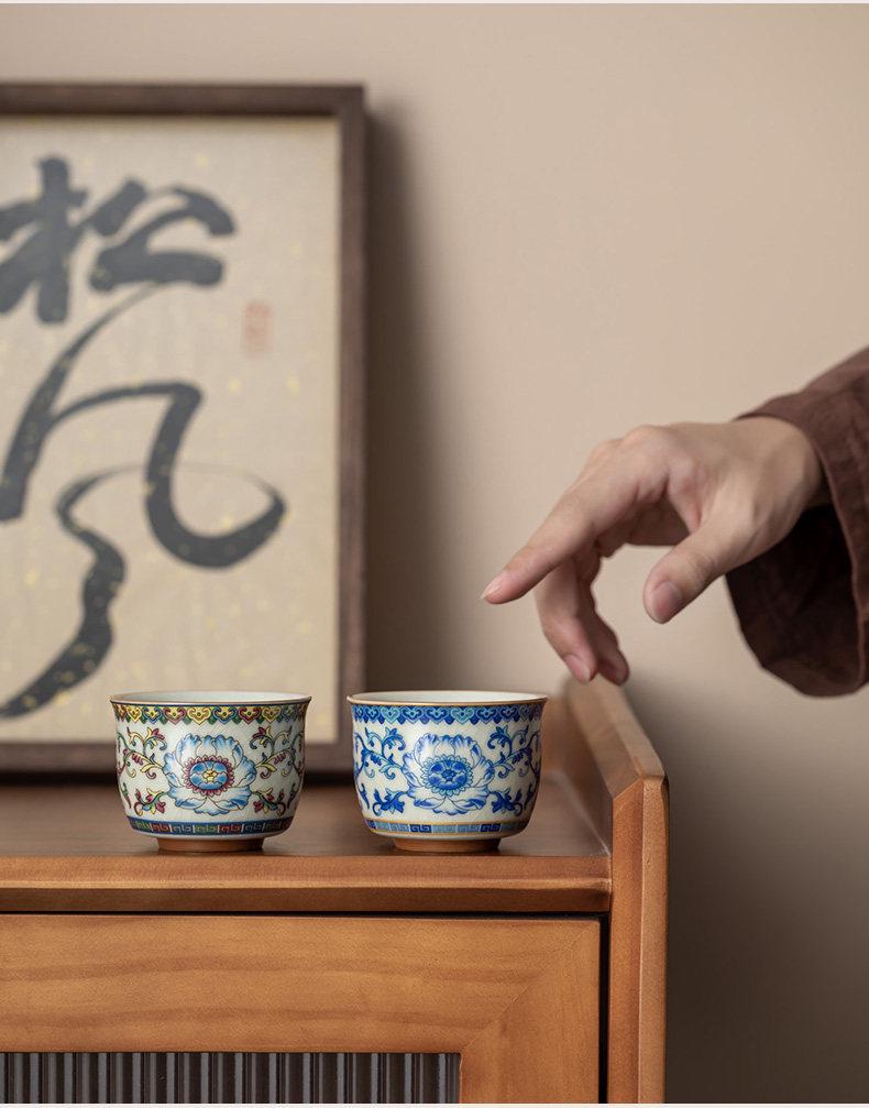 Ru Kiln Blue and White Lotus Ceramic Gongfu Teacup