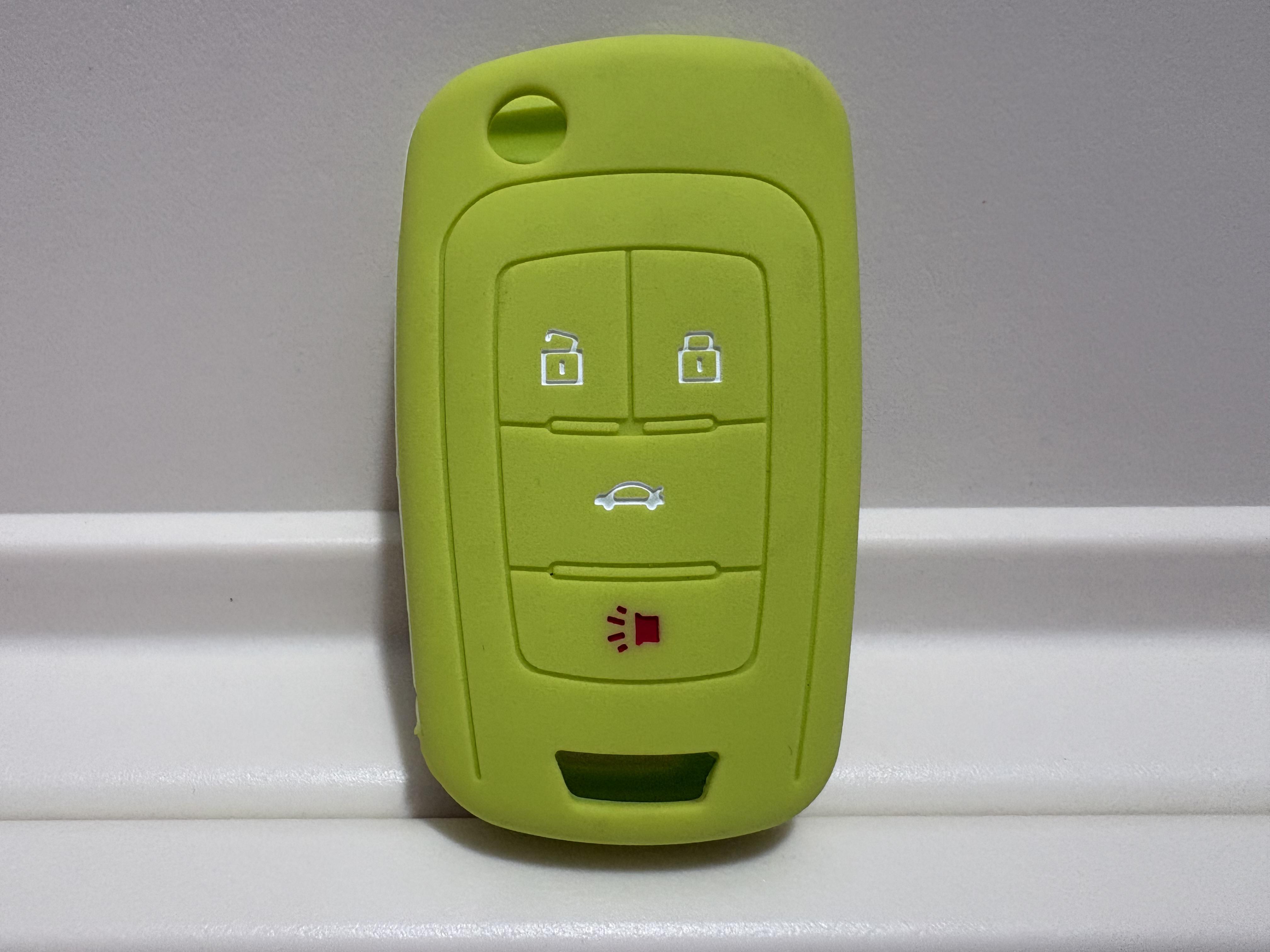 

1Pc New Replacement Silicone Case For Chevrolet Sail Cruze LeFeng RV 4 Buttons Remote Key Shell Blank Car Accessories Auto Parts колір зеленого яблука