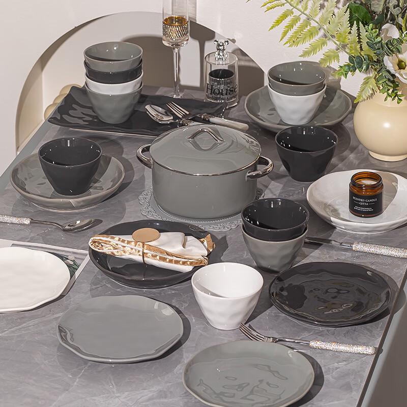 Handun Bone China Dinnerware Set
