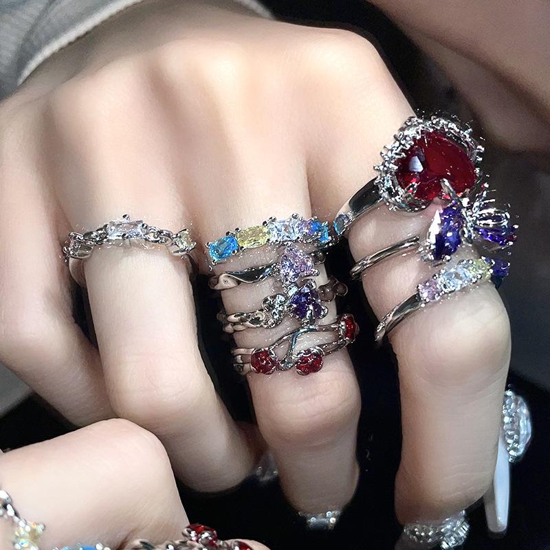 Liebe Farbige Diamanten, Zirkonia Schleifen, Kalter Wind, High-End Nischen Design, Personalisierbares Stapeln, Offene Ringe Tragen, Damen