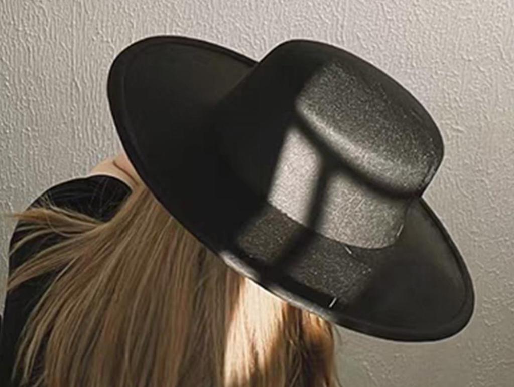 Women's Autumn/Winter Wool Felt Fedora - Large Brim Jazz Hat in French Hepburn Style