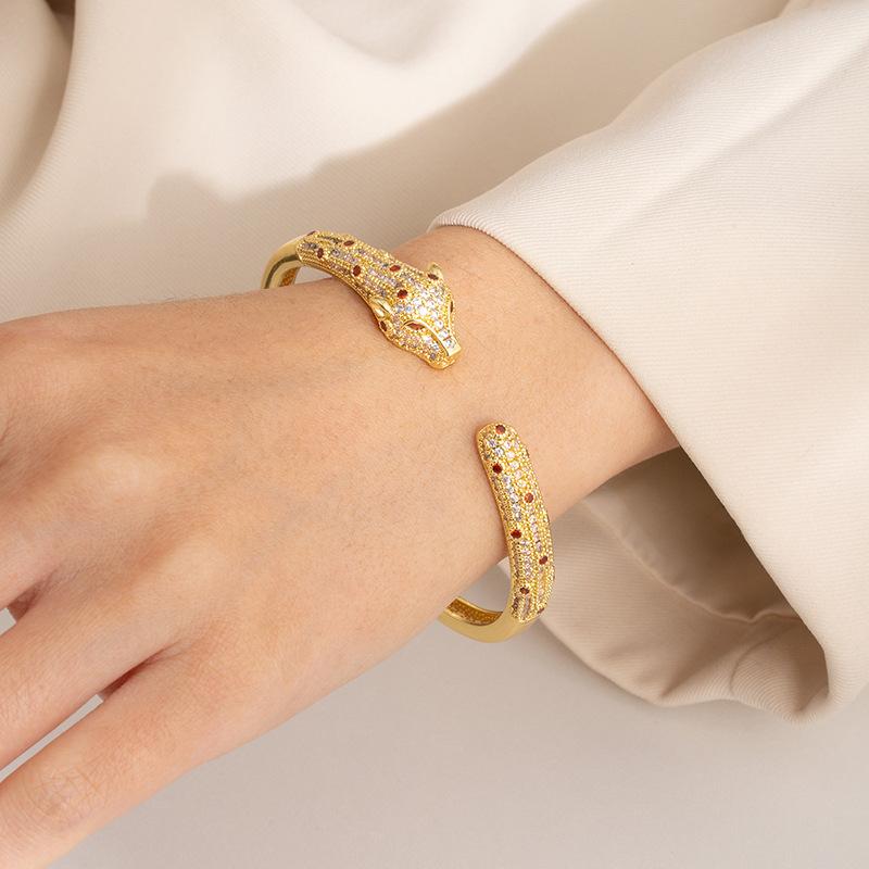 New Stone Leopard Bracelet High Design Open Bracelet European and American Bracelet One  Size(18CM~21CM)