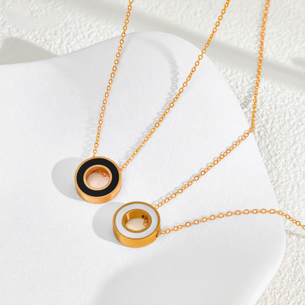 Simple Black And White Ring Stainless Steel Necklace, Simple And Generous Temperament Women'S Necklace Accessories