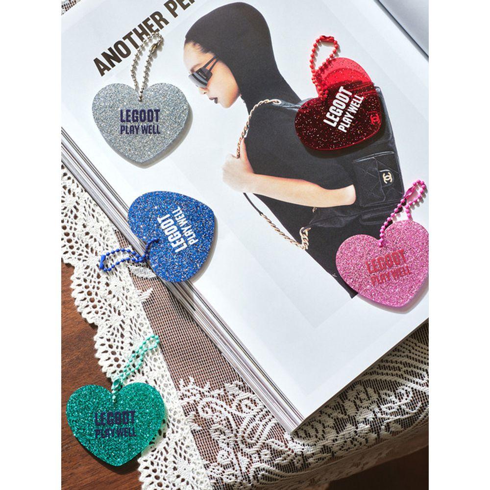 

LEGODT Lego Tumku Heart Glitter Keychain (5 colors) Navy