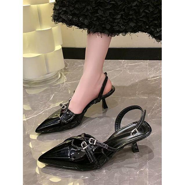 Pointed Kitten and Black Metal Wind Bag Head Sandals 2025 Summer New Design Sense Niche Hollow Sexy High Heel