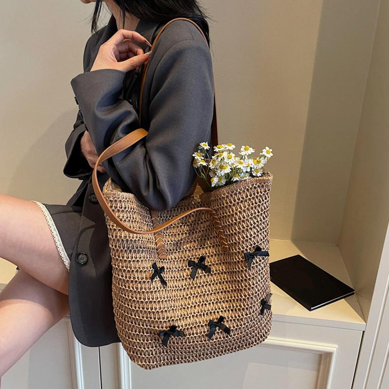 Yogodlns Summer Beach Large Capacity Tote Bag Women Shoulder Bag Handmade Woven Top-Handle Bags Raffia Boho Women Bag