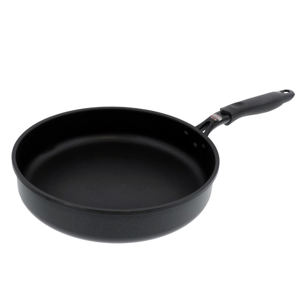 LIV PLUS Frying Pan 28cm IH and Gas Stove Compatible Black ND-3623 - The Cooking Surface Is Too Wide