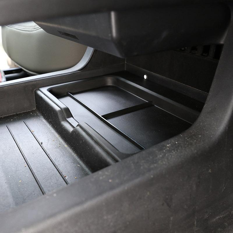 For Land Rover Defender 90 110 20-23 Car Styling TPE Rubber Black Car Center Console Lower Cushion Non-Slip Mat Car Accessories