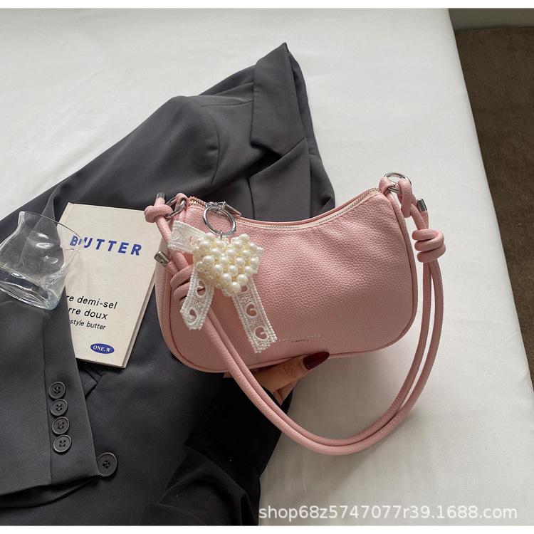 Small Bag Women's 2025 Summer New Fashion Portable Crescent Bag Foreign Style Shoulder Bag Fashion Solid Color Commuter Armpit Bag