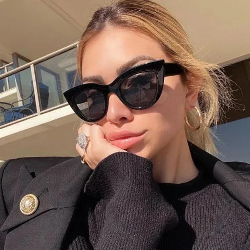 Retro Kattenoog Zonnebril Dames Heren Merk Designer Vintage Zonnebrillen Vrouwelijk Mannelijk Spiegelmontuur Buiten Dames Oculos De Sol