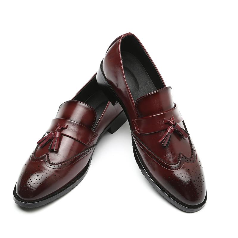 Fashion Men Leather Dress Shoes Design Brand Shoes Classic Tassel Brogue Mans Footwear Formal Shoes Bullock Shoes Big Size 37-48