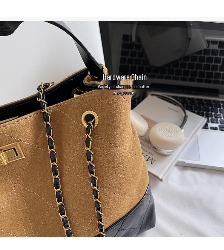 Autumn 2025 Large Capacity Women's Chain Crossbody Shoulder Bag - Fashionable Commute Bag