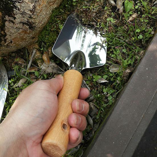 Garden Hand Trowel Heavy Duty Polished Stainless Steel Garden Shovel with Wooden Handle Digging Transplanting Shovel
