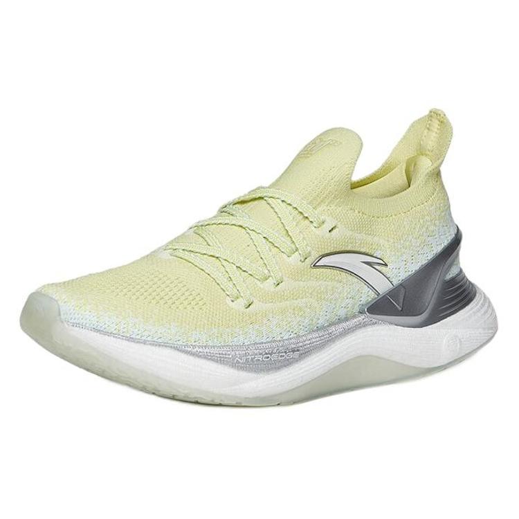 Anta Chuang 2.0 Pro Lightweight Low Top Running Shoes Women's Yellow White 122215581-3