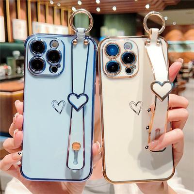 Handyhülle mit Handgelenkschlaufe für iPhone 14 13 12 11 Pro Max Xs Max Xr 13pro 14 Plus 11, stoßfest, weiche Stoßstange, Liebesherz-Abdeckung