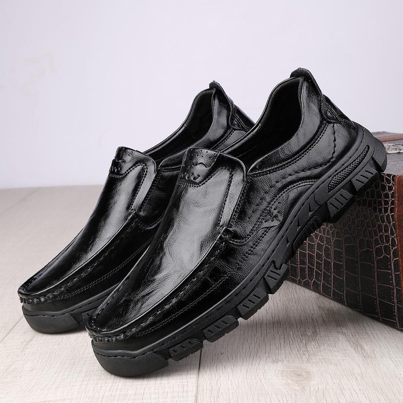 Italian Brand Thick Soled Handmade Sole Men's Leather Casual Shoes Fashionable New Men's Loafers Anti-skid Driving Shoes