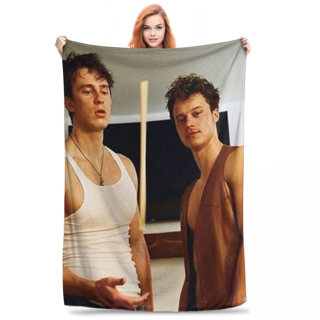 JJ Maybank - Rudy Pankow Blanket Flannel Lightweight Throw Blankets Sofa Throw Blanket For Home Bedroom Throws Bedspread Quilt